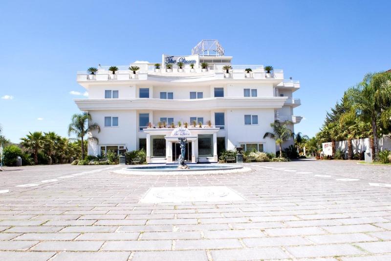 Hotel The Queen - Genel