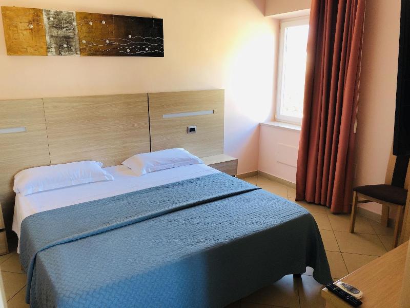 Hotel The Queen - Oda