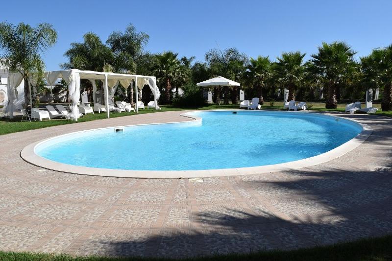 Hotel The Queen - Havuz