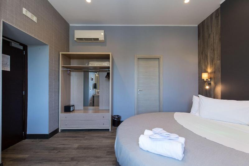 Hotel Plana - Oda
