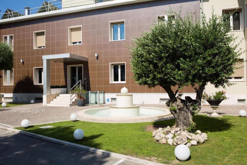 Hotel Plana - Teras