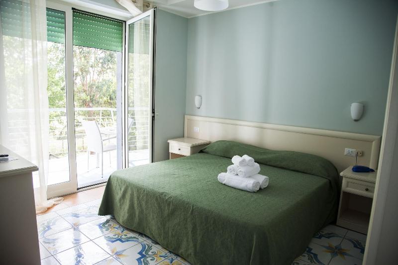 Medea Beach Resort - Oda