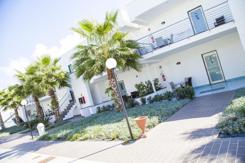 Medea Beach Resort - Teras