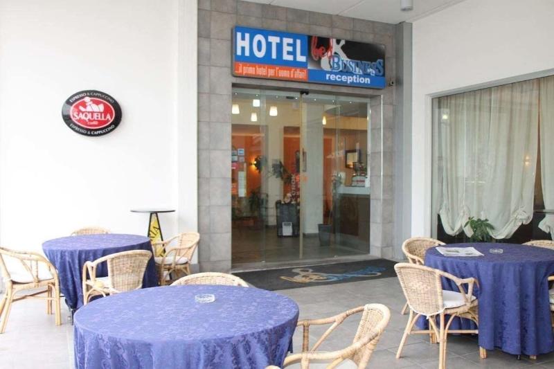 Hotel Bed & Business - Genel