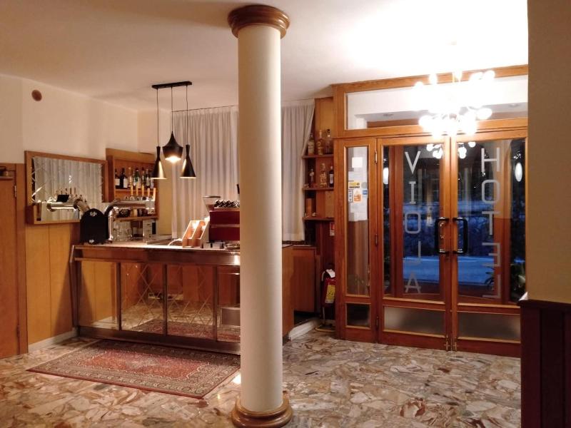 Hotel Viola - Lobi