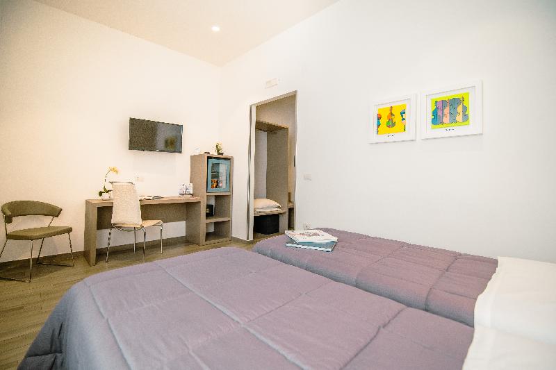 Hotel Bruman Salerno - Oda