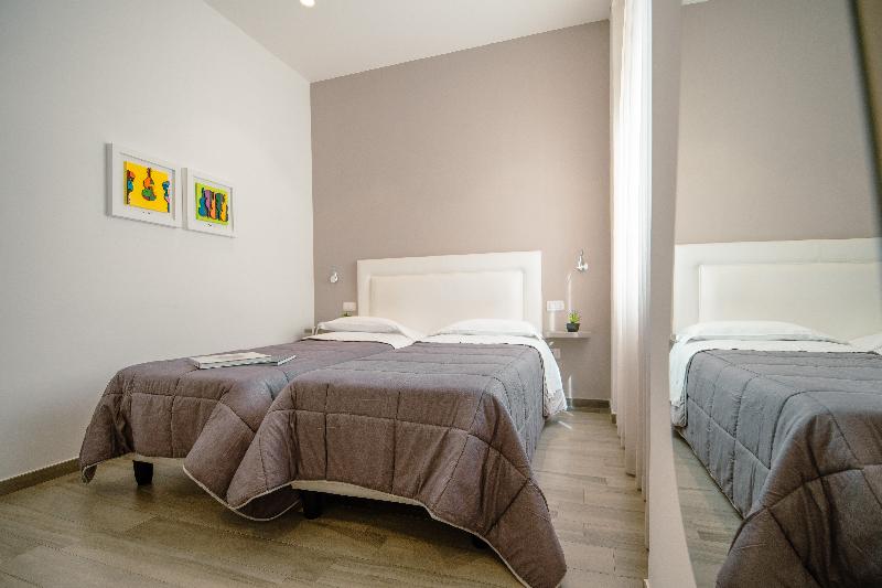 Hotel Bruman Salerno - Oda