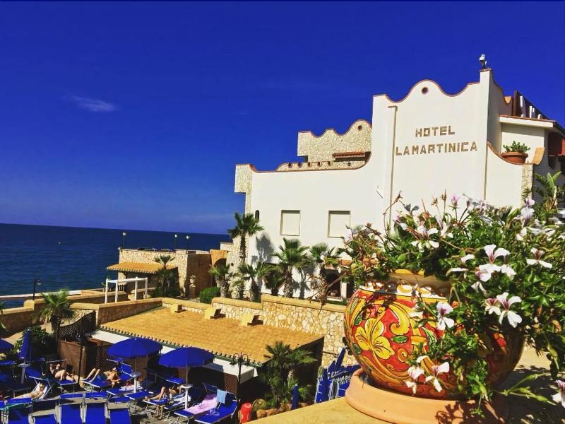 La Martinica Resort - Genel