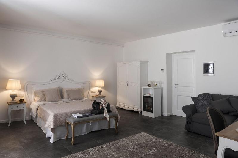 Palazzo Natoli Boutique Hotel - Oda