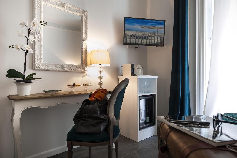 Palazzo Natoli Boutique Hotel - Oda