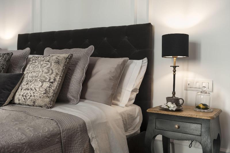 Palazzo Natoli Boutique Hotel - Oda