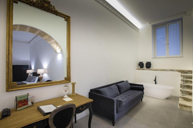Palazzo Natoli Boutique Hotel - Oda