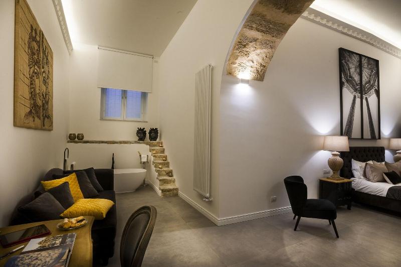 Palazzo Natoli Boutique Hotel - Oda
