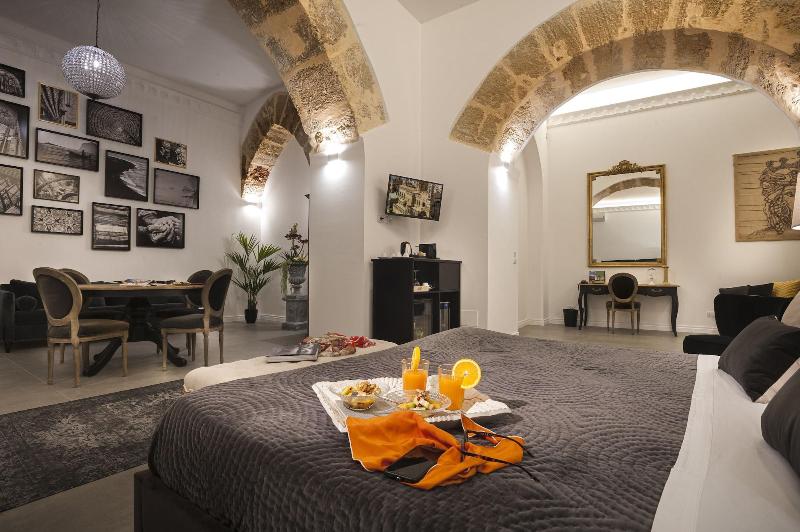 Palazzo Natoli Boutique Hotel - Oda