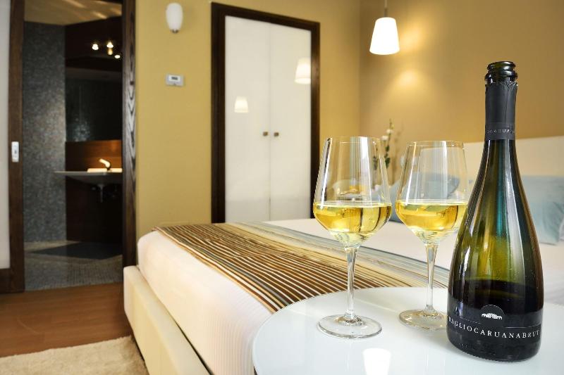 Baglio Caruana Cantina & Relais - Oda