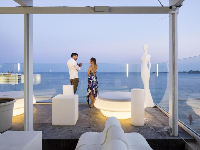White Bay Resort - Bar