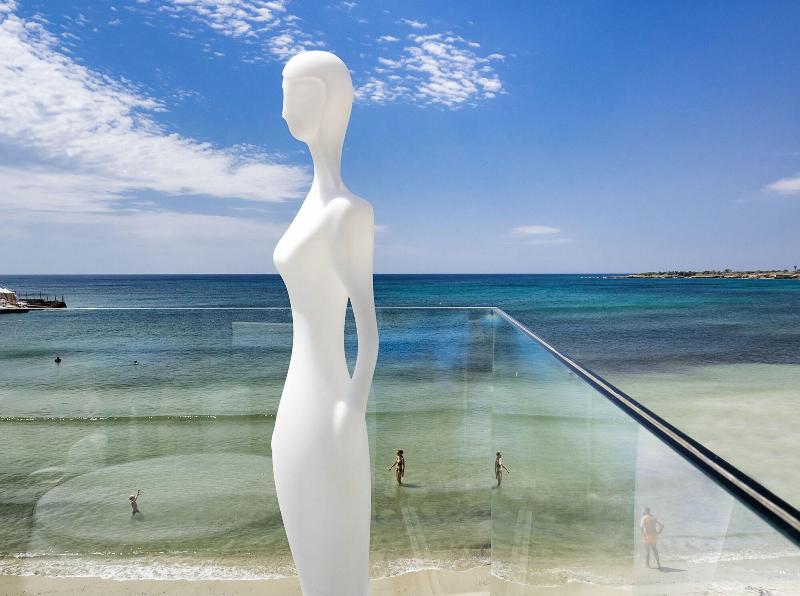 White Bay Resort - Genel