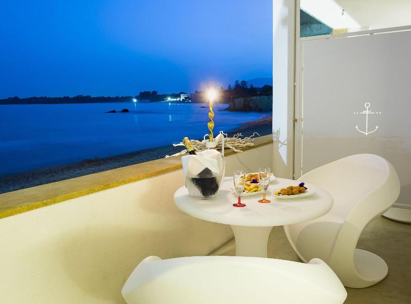 White Bay Resort - Genel