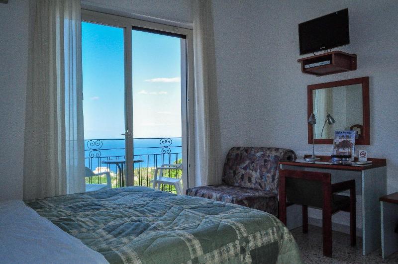 Hotel Condor - Oda