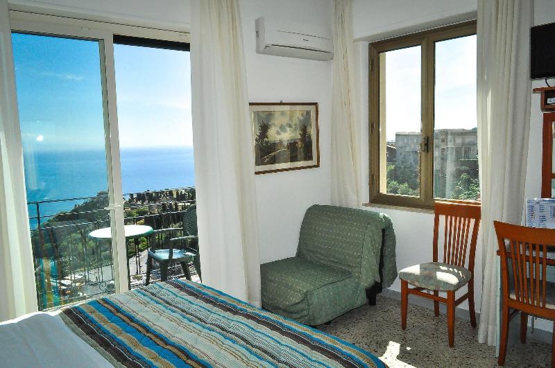 Hotel Condor - Oda