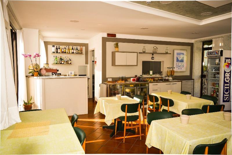 Hotel Condor - Restoran