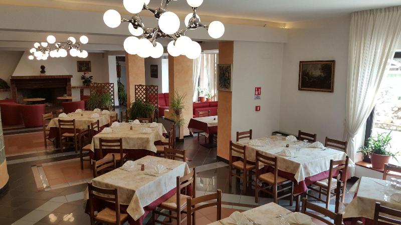 Hotel Del Lago Ampollino - Restoran
