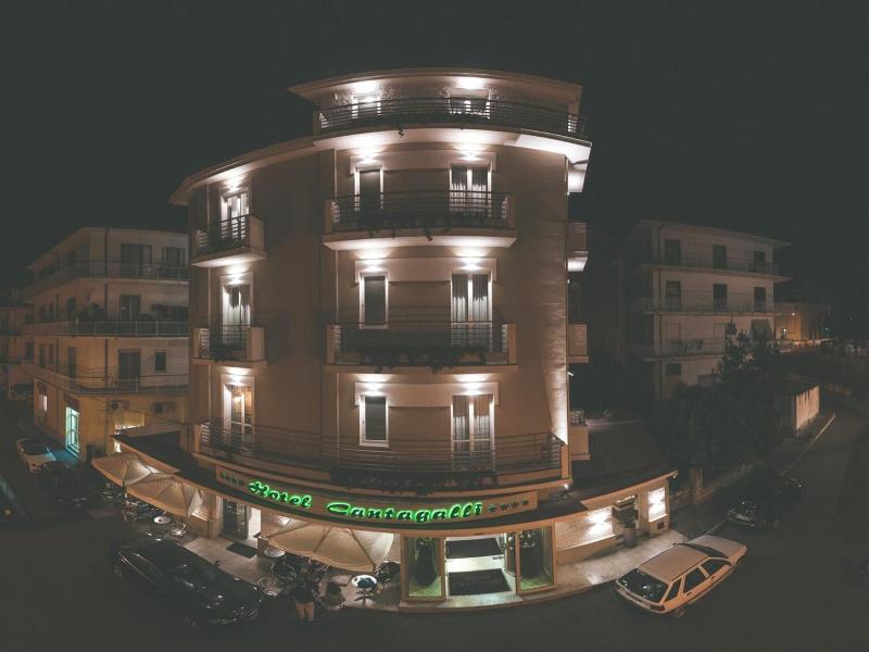 Il Cantagalli - Genel