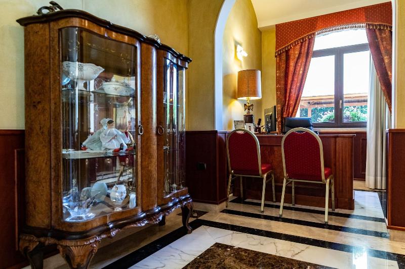 Hotel Villa Venus - Lobi