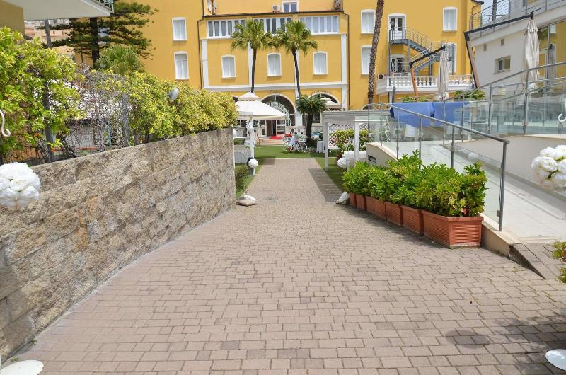 Mediterraneo Palace Depandance - Genel