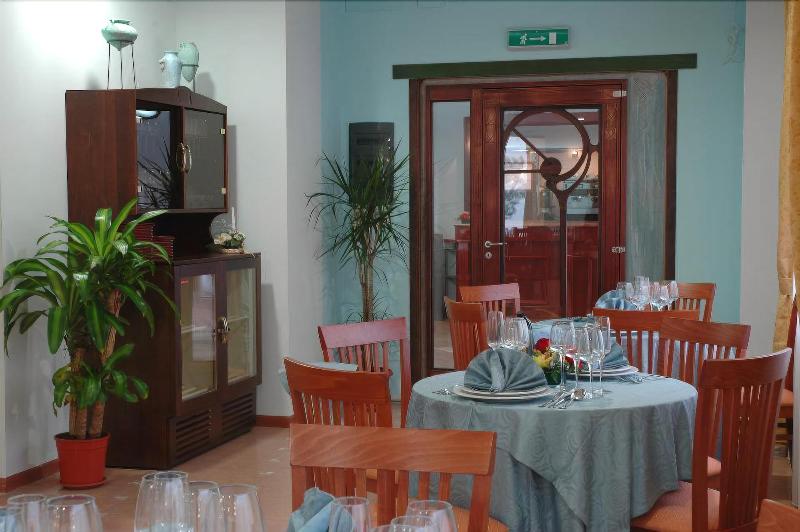Real Asturias Hotel - Restoran