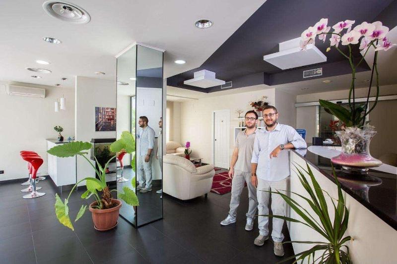 Hotel Residence Le Ceramiche - Lobi