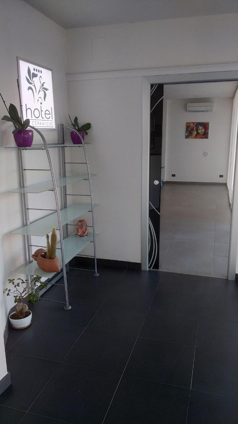 Hotel Residence Le Ceramiche - Lobi