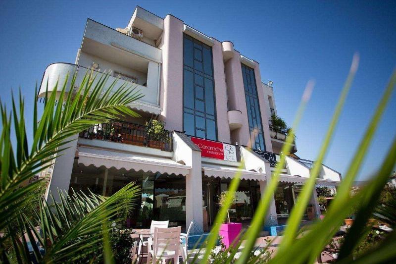Hotel Residence Le Ceramiche - Genel