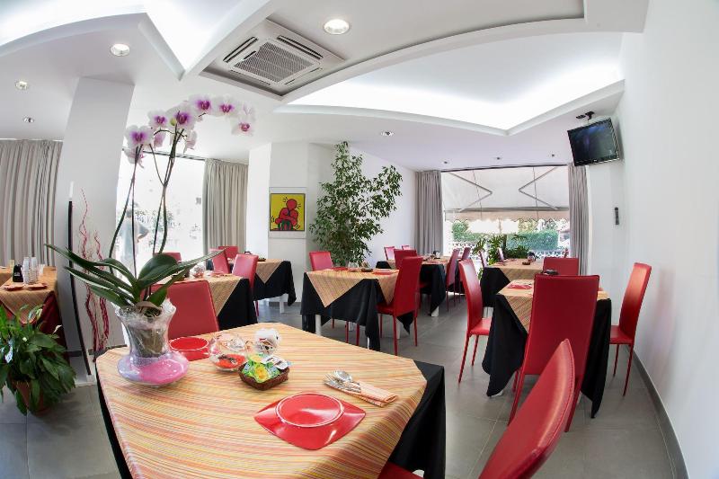 Hotel Residence Le Ceramiche - Restoran