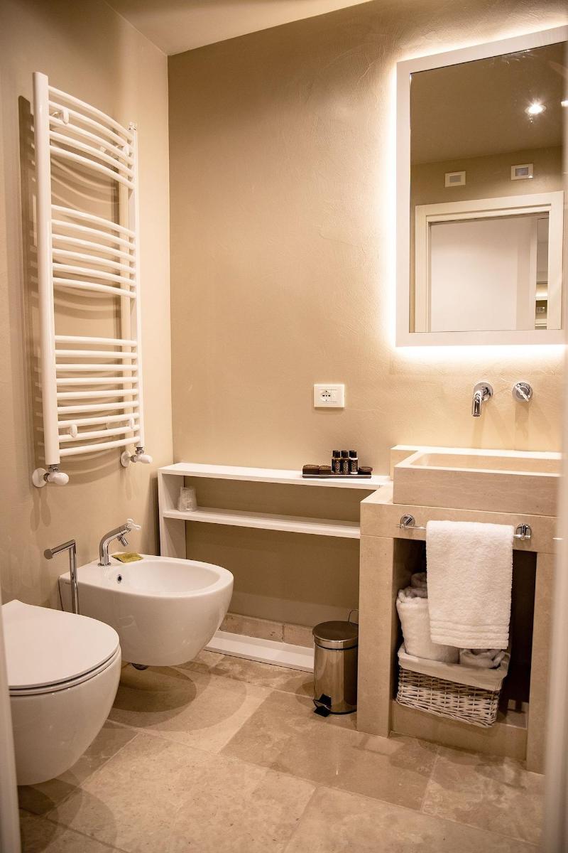 Monun Hotel Spa & Restaurant - Oda