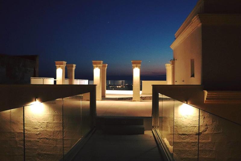 Monun Hotel Spa & Restaurant - Teras
