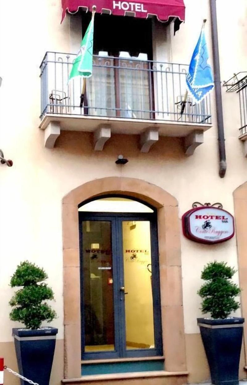 Hotel Gangi - Genel