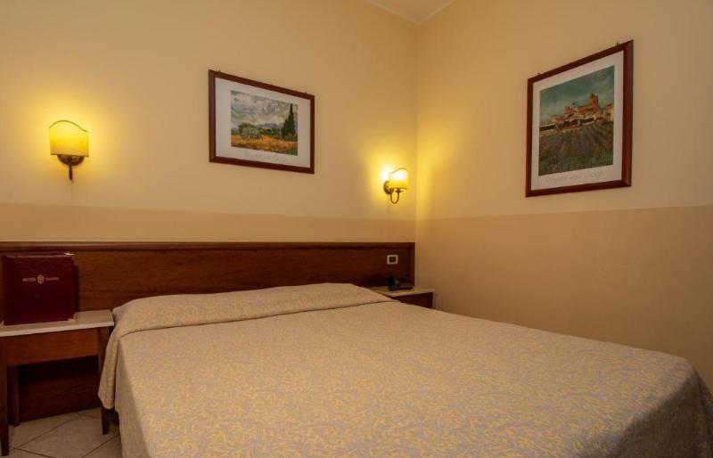 Hotel Gangi - Oda