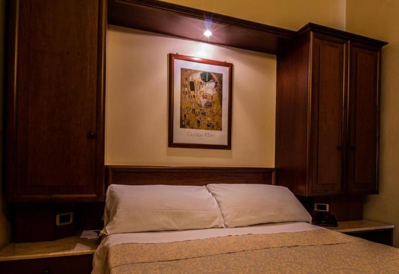 Hotel Gangi - Oda