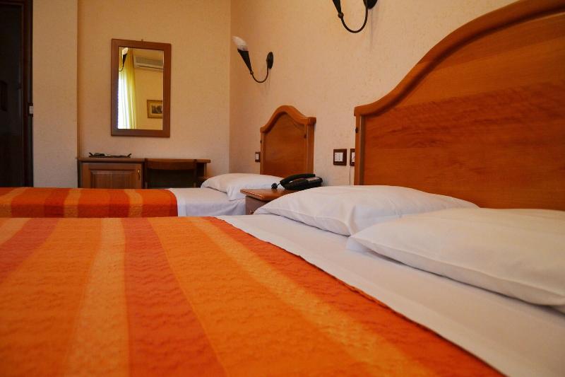 Ristorante Hotel Avvenire - Oda