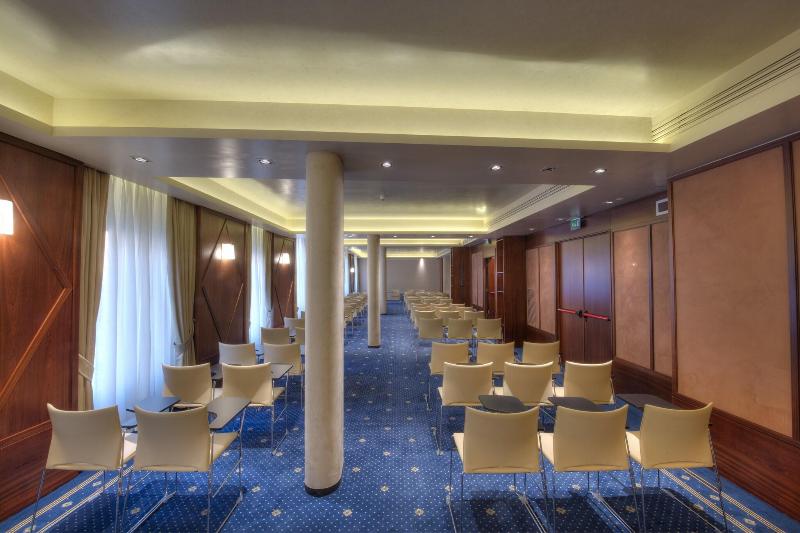Hotel Rua Frati 48 In San Francesco - Toplantı