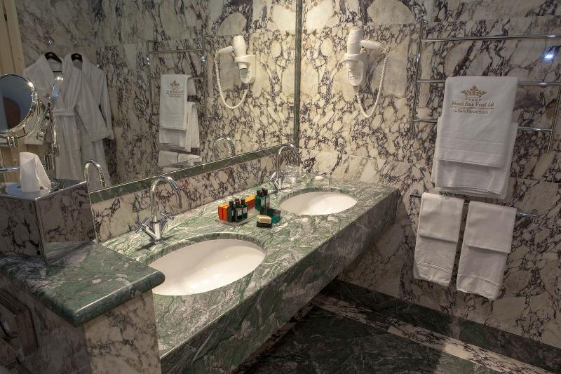 Hotel Rua Frati 48 In San Francesco - Oda