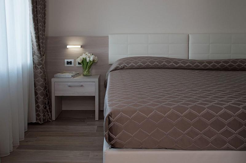 Expo Hotel Milan - Oda