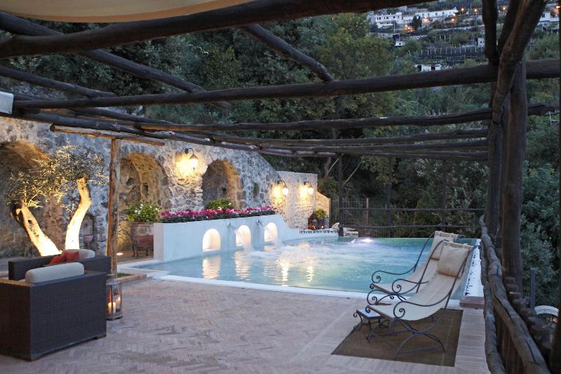 Villa Alba d'Oro - Historic Luxury Villa - Havuz