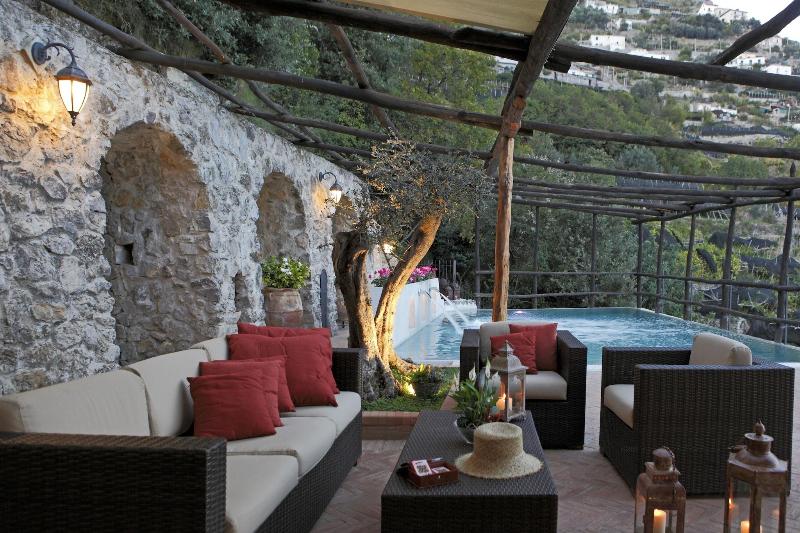 Villa Alba d'Oro - Historic Luxury Villa - Havuz