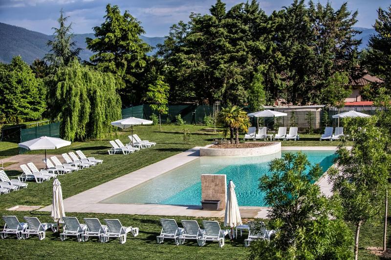 UmbriaVerde Sporting & Resort - Havuz