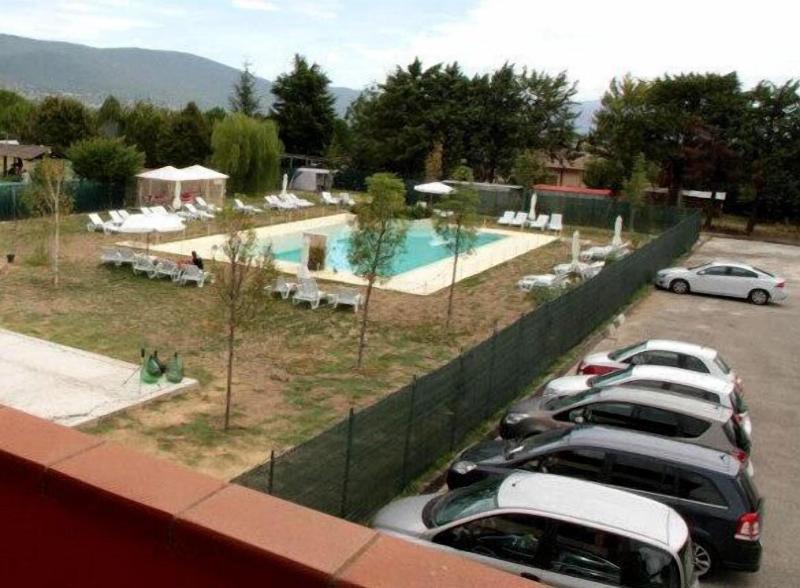 UmbriaVerde Sporting & Resort - Havuz