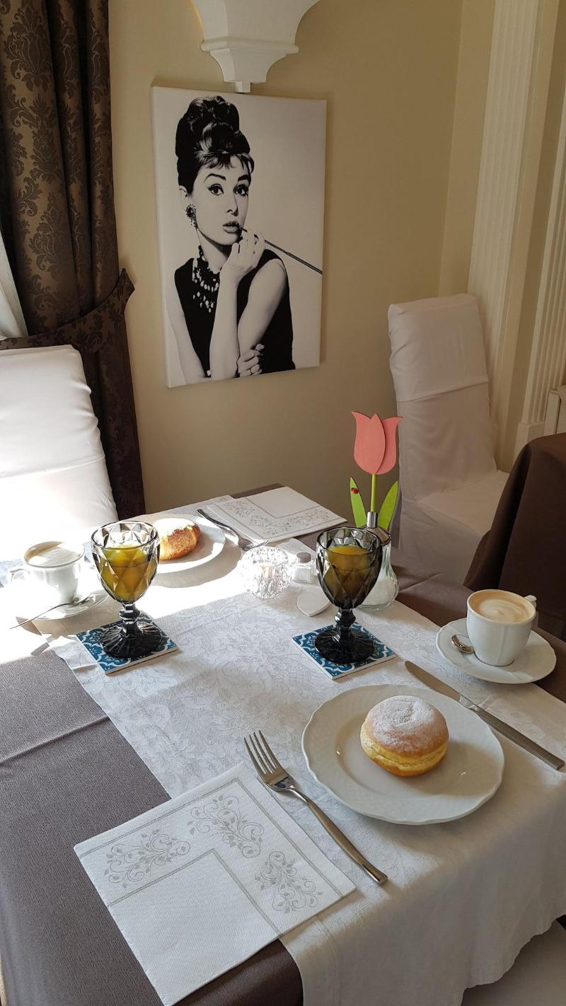 Garni Villa Tyrol (Adults Only) - Restoran