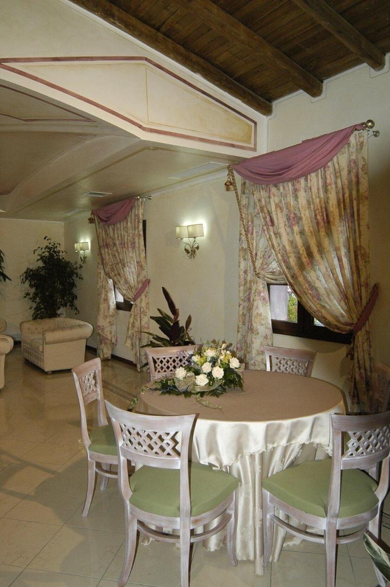Hotel Terra Di Gallura - Lobi