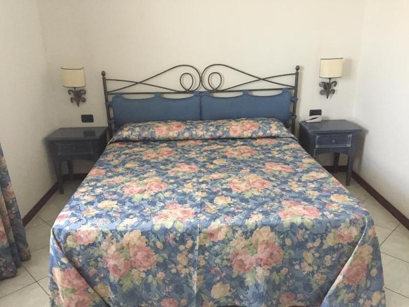 Hotel Terra Di Gallura - Oda